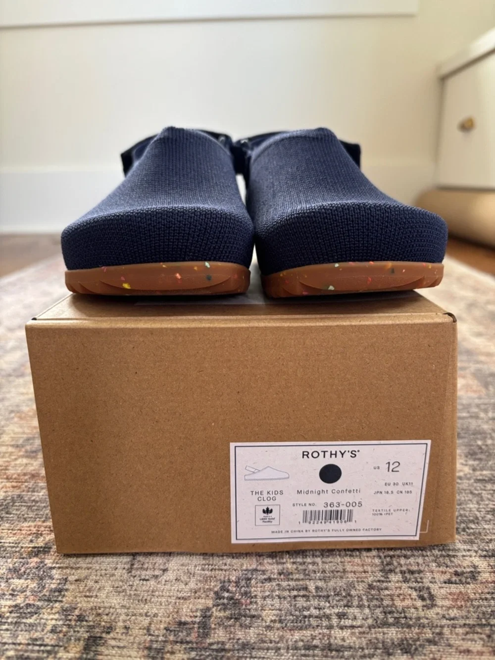 Rothy's Kids Clog in Midnight Confetti Navy. Size 12. Never worn. New with box - Picture 1 of 7